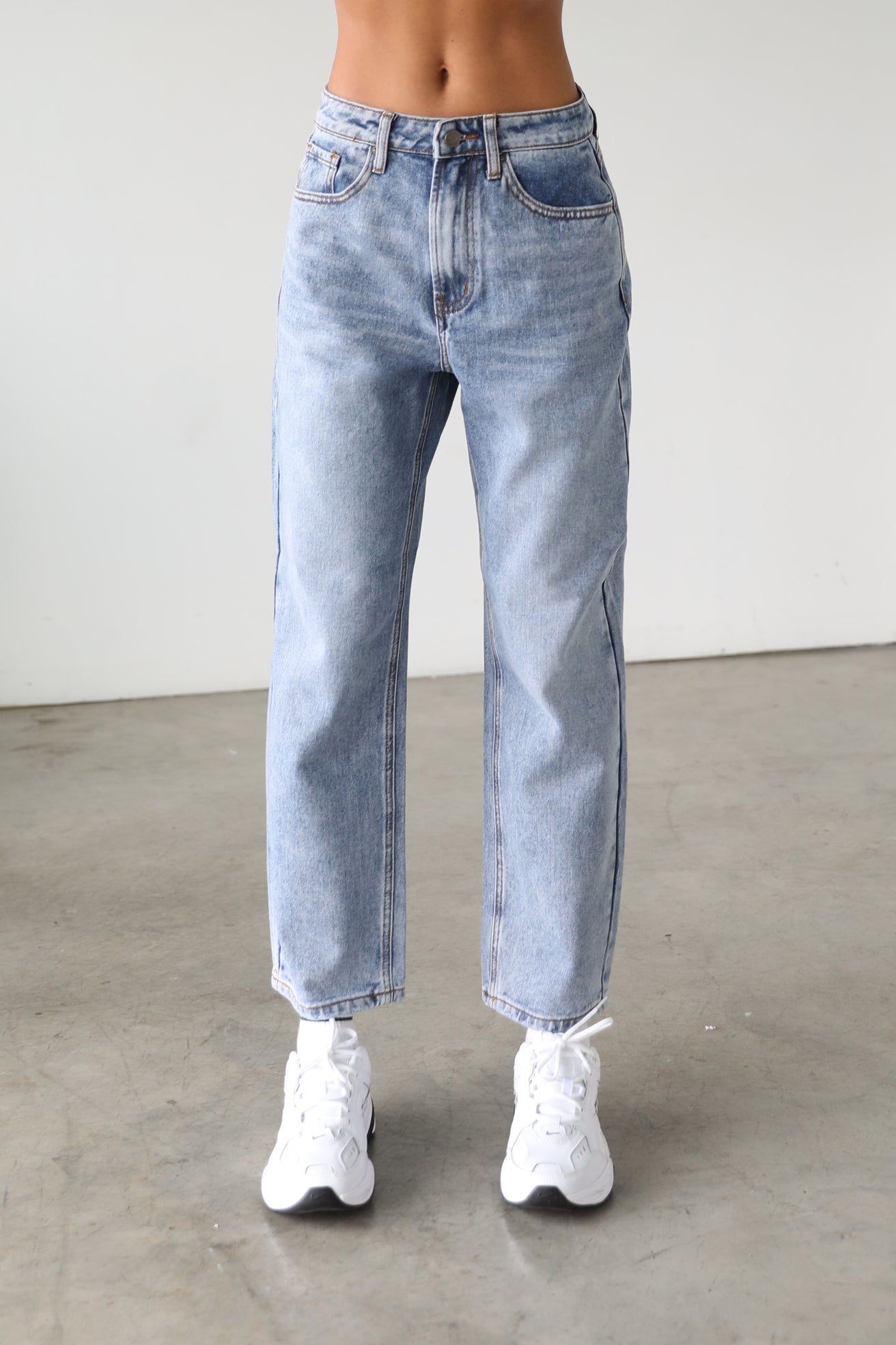 DOGMA DENIM - High Rise Straight Crop Denim Jeans - 7141